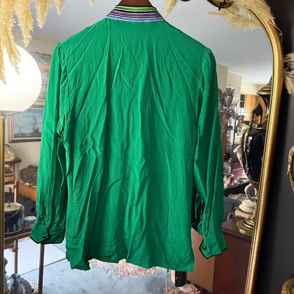 Bob Mackie Wearable Art Green Button Up 100% Silk Green Vintage Blouse with Bow - Picture 4 of 6